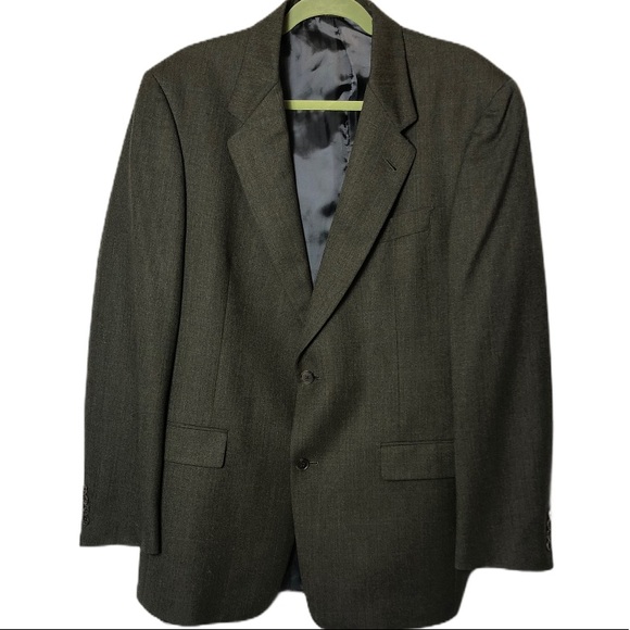 Burberry men’s mossy green wool jacket